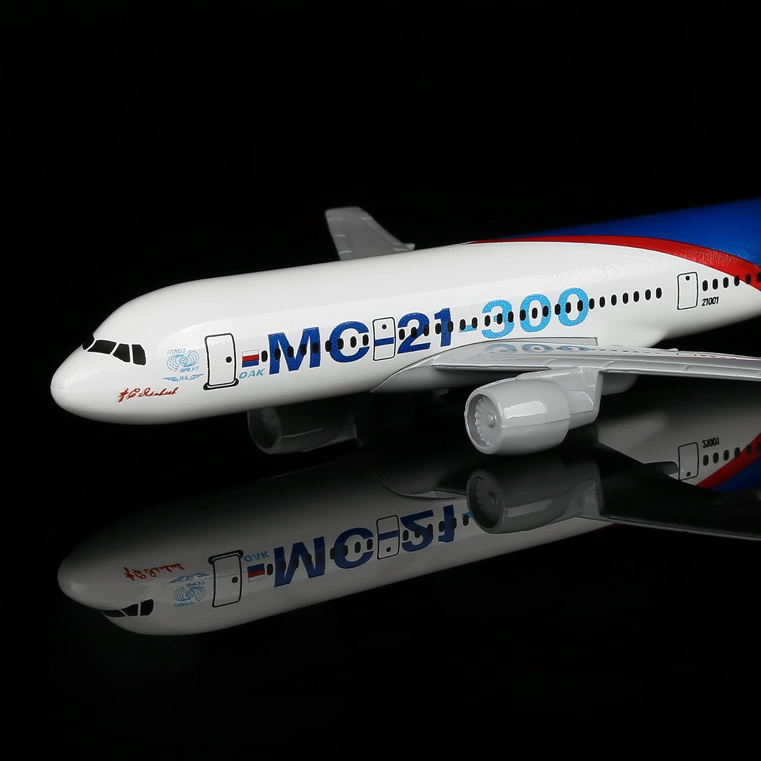 1/400 Scale 16cm Russia MC-21  – Model Kit Store recenzja i cena