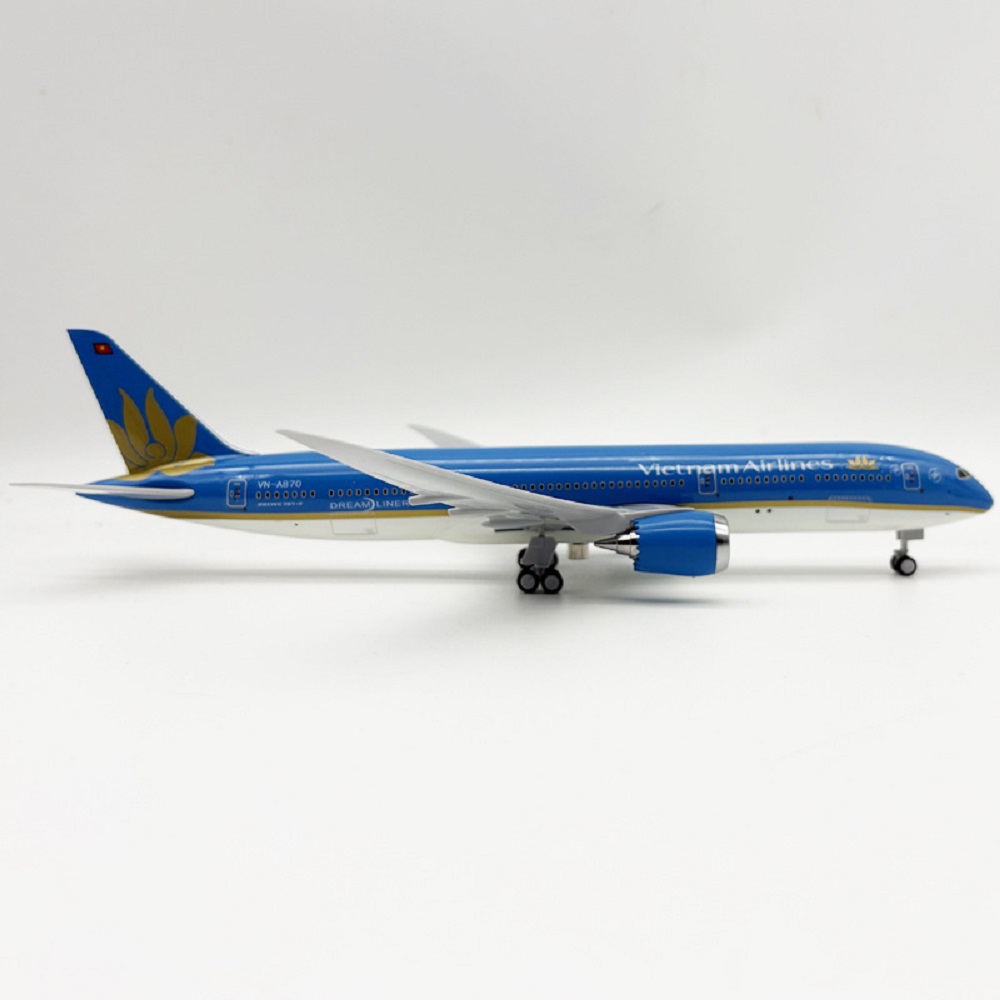 30cm Vietnam B787 Plane Model  – Model Kit Store recenzja i cena